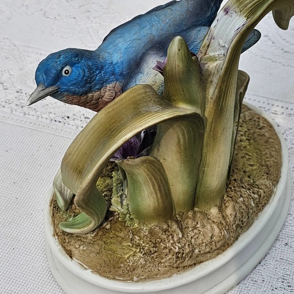 VINTAGE ANDREA BY SADEK PORCELAIN‎ BISQUE BLUE BIRD - Picture 7 of 8